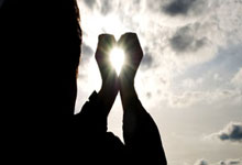 哈尔滨亚冬会短道速滑首日,中国队全部晋级人民日报客户端.